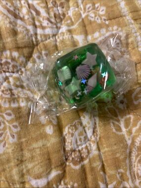 Green Glitter Sea Shell Toy Cube for Kids